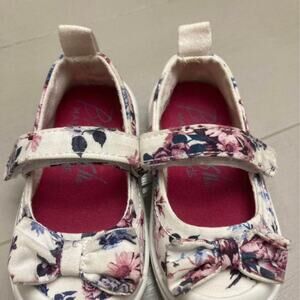 Blowfish Malibu Kids Baby/Toddler size 5